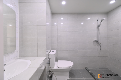 Condo à Bangkok, Thaïlande, 2 chambres  № 186015 - photo 8