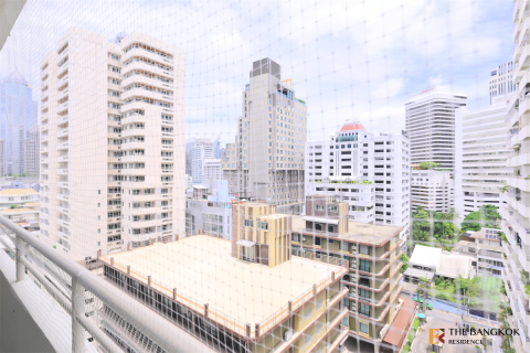Condo in Bangkok, Thailand, 2 bedrooms № 186015