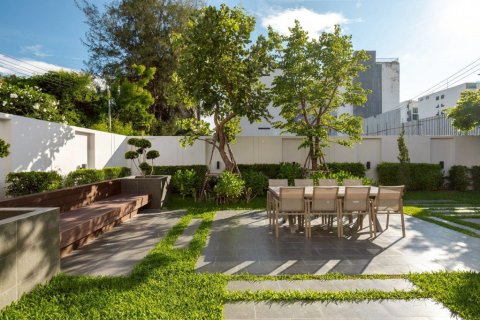 Дом в Паттайе, Таиланд с 6 спальнями № 146477 - фото 4