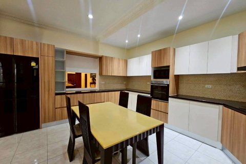 Maison à Chon Buri, Thaïlande 5 chambres № 146480 - photo 17