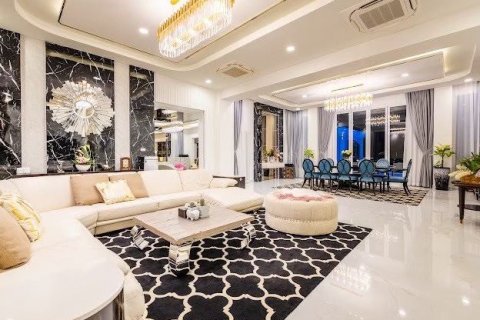 Дом в Паттайе, Таиланд с 7 спальнями  № 146478 - фото 6