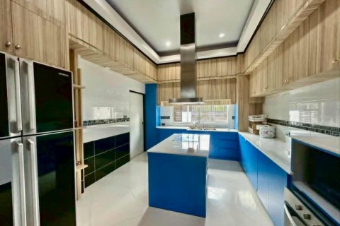 Дом в Банг Ламунге, Таиланд с 4 спальнями  № 146479 - фото 23