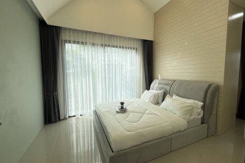 House in Pattaya, Thailand 3 bedrooms № 148540 - photo 14