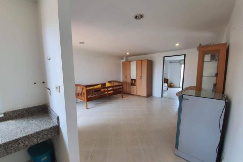 Townhouse in Phuket, Thailand 3 bedrooms № 148543 - photo 14