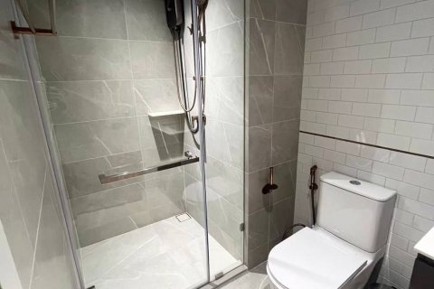 Studio dans le Condo à Watthana, Bangkok, Thaïlande  № 161801 - photo 12