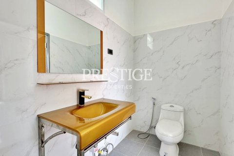 บ้านในพัทยา, ประเทศไทย 6 ห้องนอน № 198463 - รูปถ่าย 18