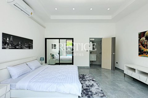 บ้านในพัทยา, ประเทศไทย 6 ห้องนอน № 198463 - รูปถ่าย 12