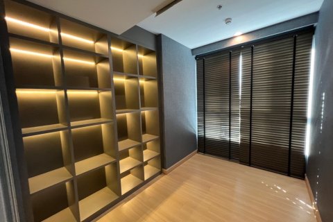 Condo in Yan Nawa, Bangkok, Thailand, 2 bedrooms  № 161311 - photo 14