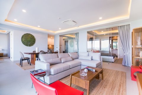 Condo in Phuket, Thailand, 3 bedrooms  № 161310