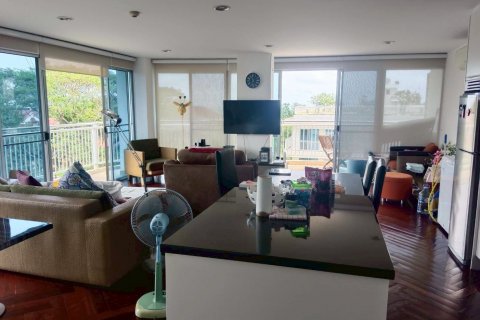 Condo in Hua Hin, Thailand, 3 bedrooms  № 138965 - photo 11