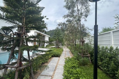 Villa in Phuket, Thailand 3 bedrooms № 138968 - photo 10