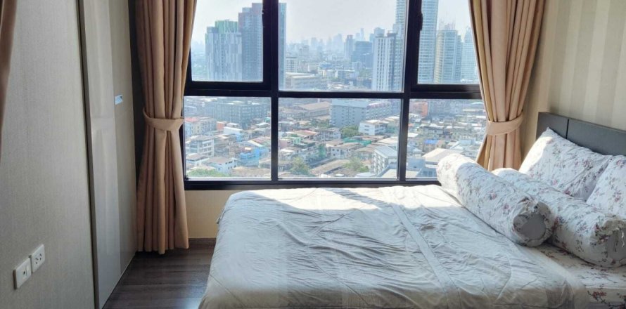 Studio dans le Condo à Watthana, Bangkok, Thaïlande № 171007