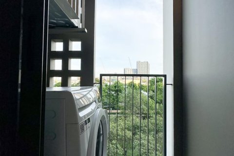 Студия в кондо в Пхракханонге, Бангкок, Таиланд № 171005 - фото 5