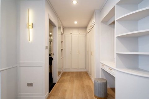 Кондоминиум с 3 спальнями в Бангне, Бангкок, Таиланд № 136587 - фото 9