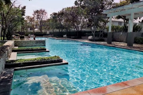 Condo in Hua Hin, Thailand, 2 bedrooms № 136588 - photo 10