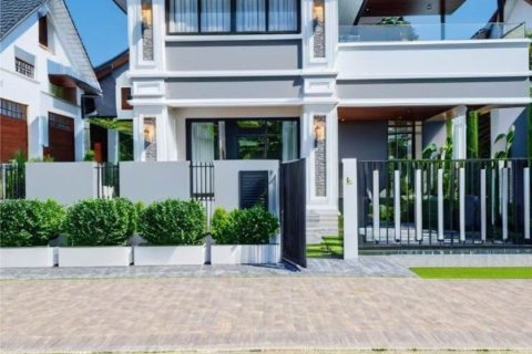 House in Pattaya, Thailand 4 bedrooms № 162091 - photo 5