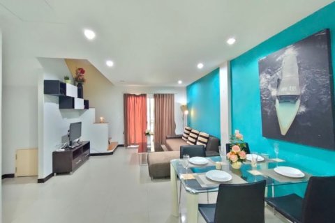 Townhouse in Phasi Charoen, Bangkok, Thailand 3 bedrooms № 162090 - photo 2