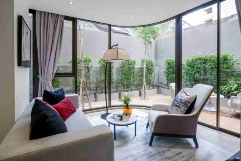 Condo in Bangkok, Thailand, 2 bedrooms № 183950 - photo 15