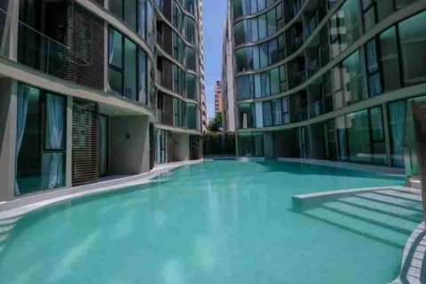 Condo in Bangkok, Thailand, 2 bedrooms № 183950 - photo 6