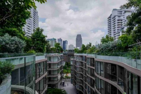 Condo in Bangkok, Thailand, 2 bedrooms № 183950 - photo 8