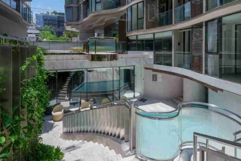Condo in Bangkok, Thailand, 2 bedrooms № 183950 - photo 18