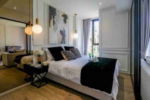 Condo in Bangkok, Thailand, 2 bedrooms № 183950 - photo 11