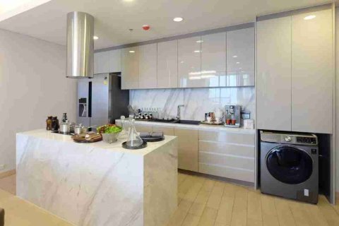 Condo in Bangkok, Thailand, 3 bedrooms № 183954 - photo 15