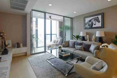 Condo in Bangkok, Thailand, 3 bedrooms № 183954 - photo 16