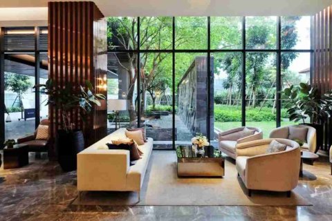 Condo in Bangkok, Thailand, 3 bedrooms № 183954 - photo 5