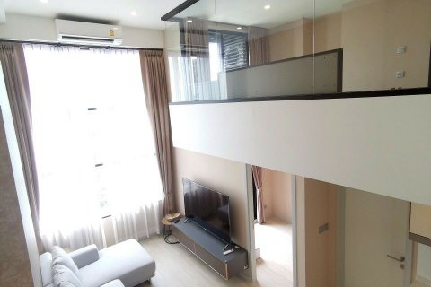 Студия в Сатхон, Бангкок, Таиланд № 138472 - фото 2