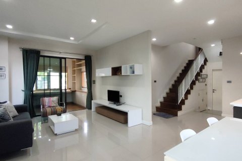 House in San Sai, Thailand 3 bedrooms № 138467 - photo 11