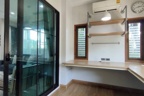 House in San Sai, Thailand 3 bedrooms № 138467 - photo 18