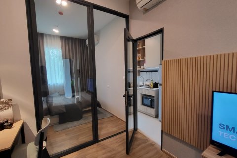 Condo in Bangkok, Thailand, 1 bedroom  № 203631 - photo 8