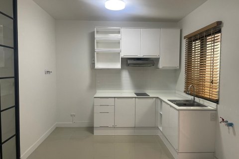 Townhouse in Sai Mai, Bangkok, Thailand 3 bedrooms № 153514 - photo 18