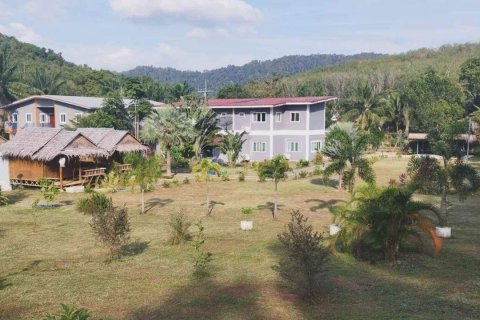 Отель в Ланта Яи, Таиланд  № 140791 - фото 11