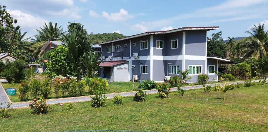 Отель в Ланта Яи, Таиланд  № 140791