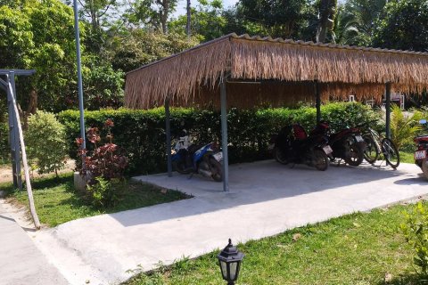 Отель в Ланта Яи, Таиланд  № 140791 - фото 17