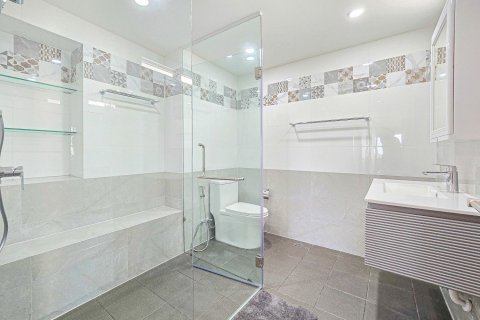 Condo à Pattaya, Thaïlande, 3 chambres  № 140790 - photo 17