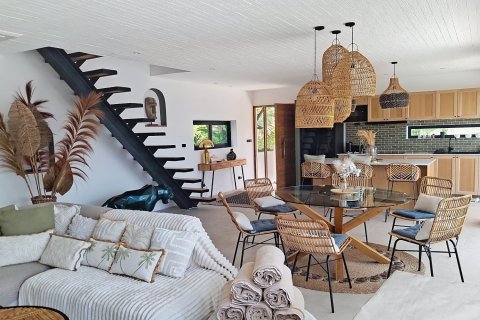 Дом в Самуи, Таиланд с 3 спальнями  № 175601 - фото 6