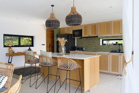 Дом в Самуи, Таиланд с 3 спальнями  № 175601 - фото 9