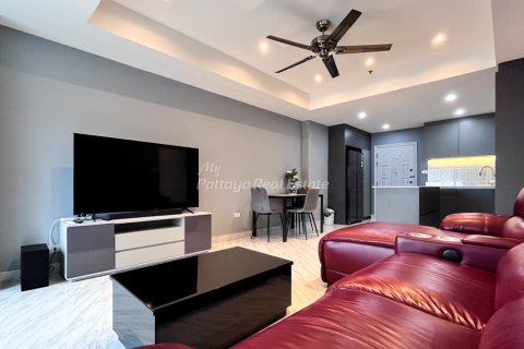 Condo in Bang Lamung, Thailand, 1 bedroom  № 175597 - photo 9