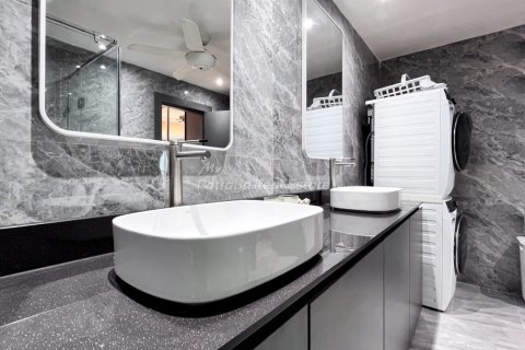 Condo in Bang Lamung, Thailand, 1 bedroom  № 175597 - photo 25