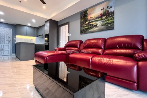 Condo in Bang Lamung, Thailand, 1 bedroom  № 175597 - photo 12