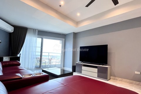Condo in Bang Lamung, Thailand, 1 bedroom  № 175597 - photo 8