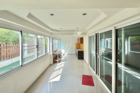 Дом в Паттайе, Таиланд с 7 комнатами  № 172608 - фото 21