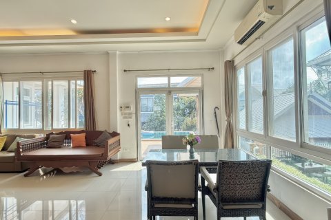 Дом в Паттайе, Таиланд с 7 комнатами  № 172608 - фото 16