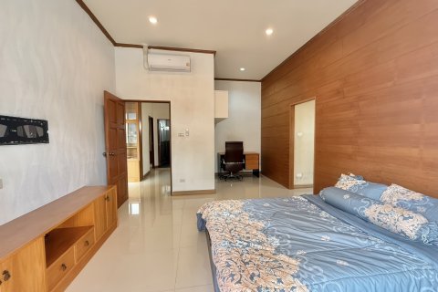 Дом в Паттайе, Таиланд с 7 комнатами  № 172608 - фото 29