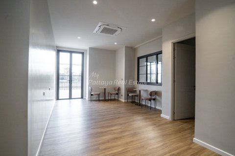 Maison à Bang Lamung, Thaïlande 4 chambres № 172604 - photo 19