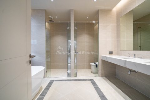 Maison à Bang Lamung, Thaïlande 4 chambres № 172604 - photo 10