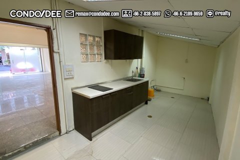 Коммерческая недвижимость в Ваттхане, Бангкок, Таиланд 350м2 № 200828 - фото 10